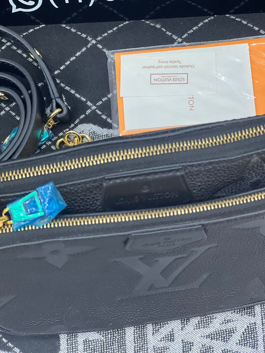 LV MULTI POCHETTE