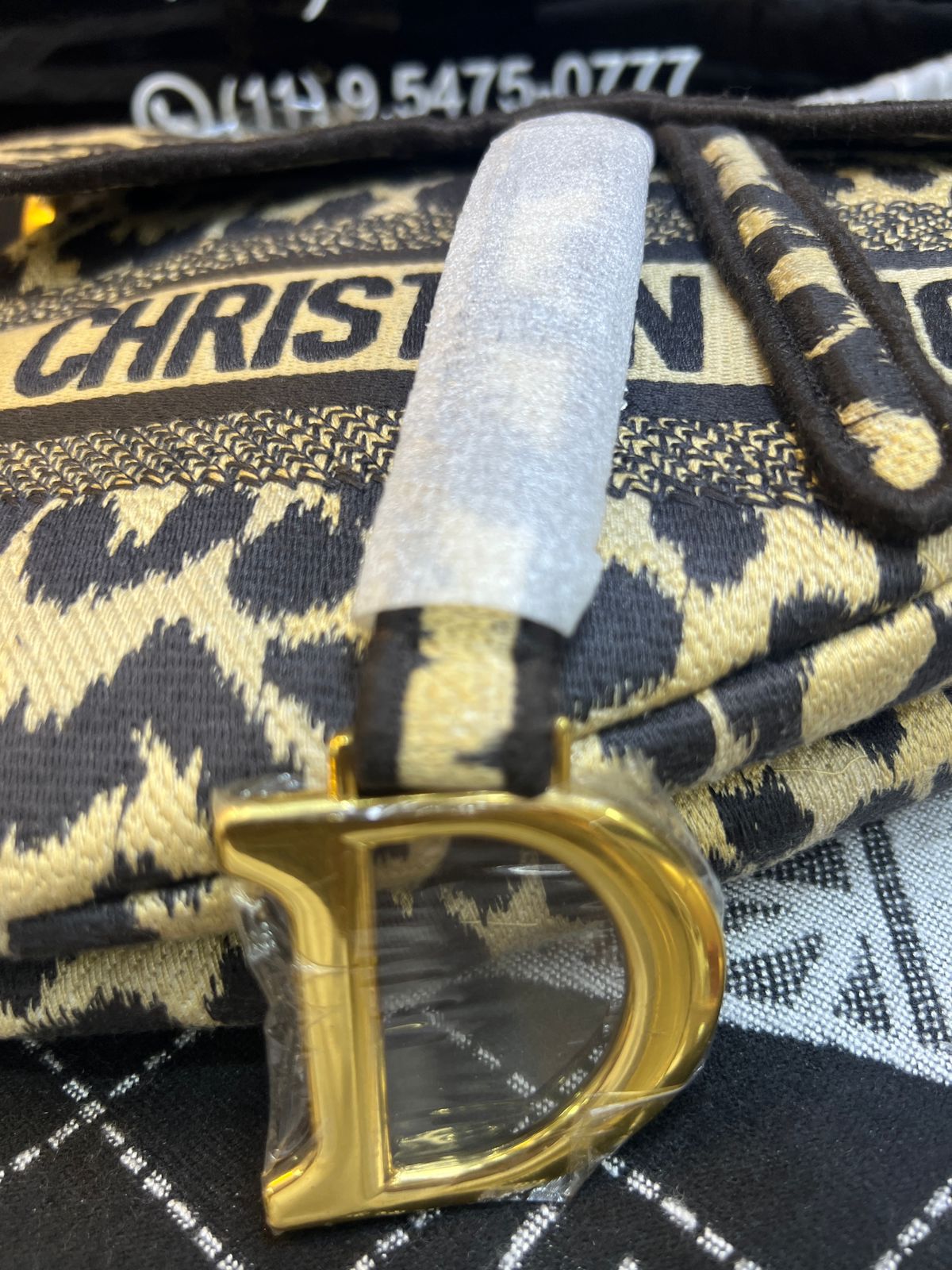 DIOR SADDLE "BORDADO ONÇA"